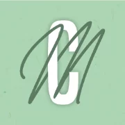 Dr. Claudia Macho Logo