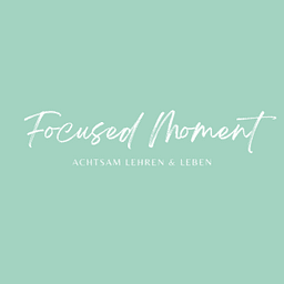 Focused Moment Logo