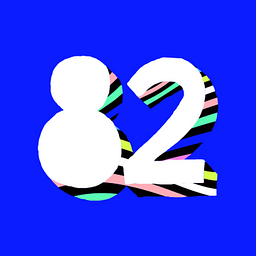 Hello82 Logo