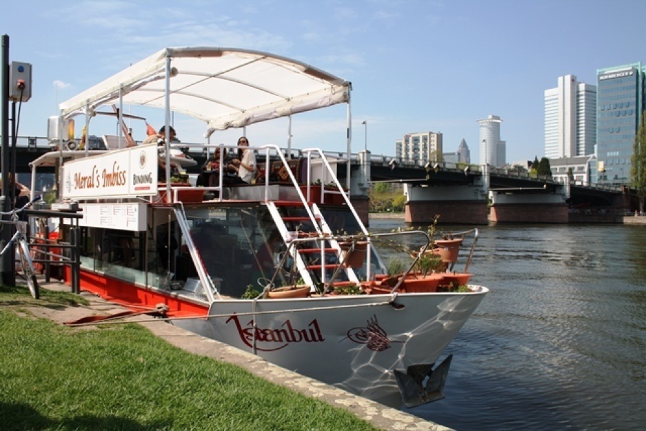 Dönerboot - Meral Event Logo