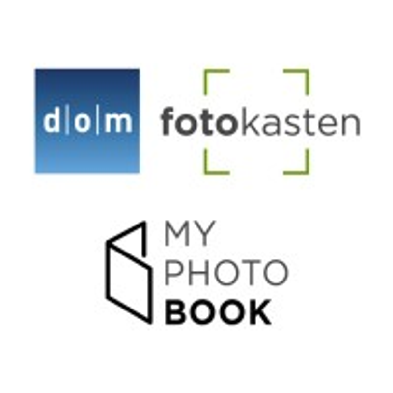myphotobook Logo