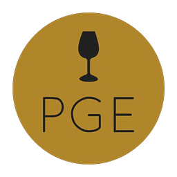 Pgefinewines Logo