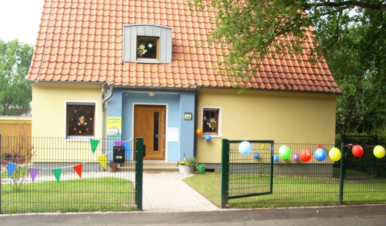 Kindertagesstätte Pusteblume e.V. Logo