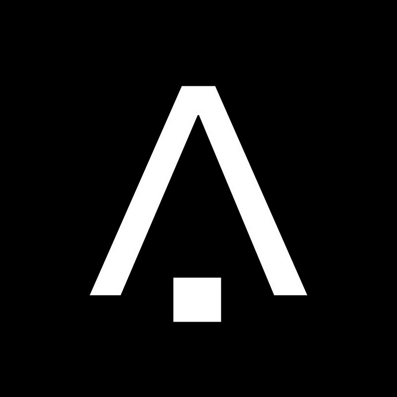 TITAN - Made in Germany Logo