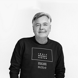 TREND RESEARCH Logo