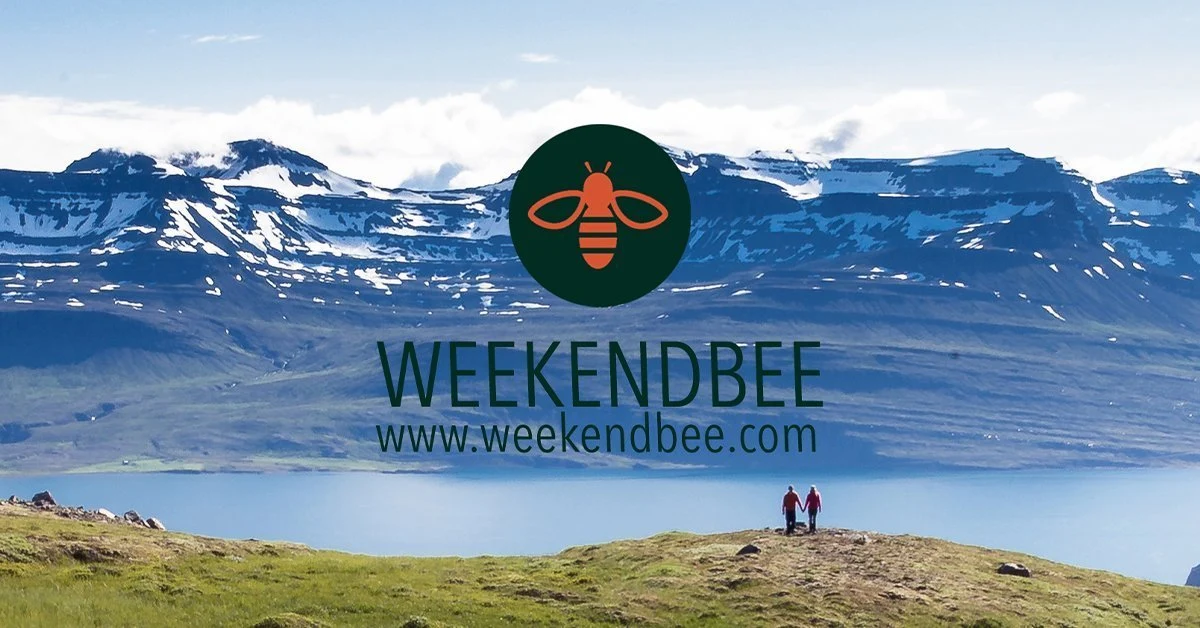 Weekendbee - Sustainable Sportswear Logo