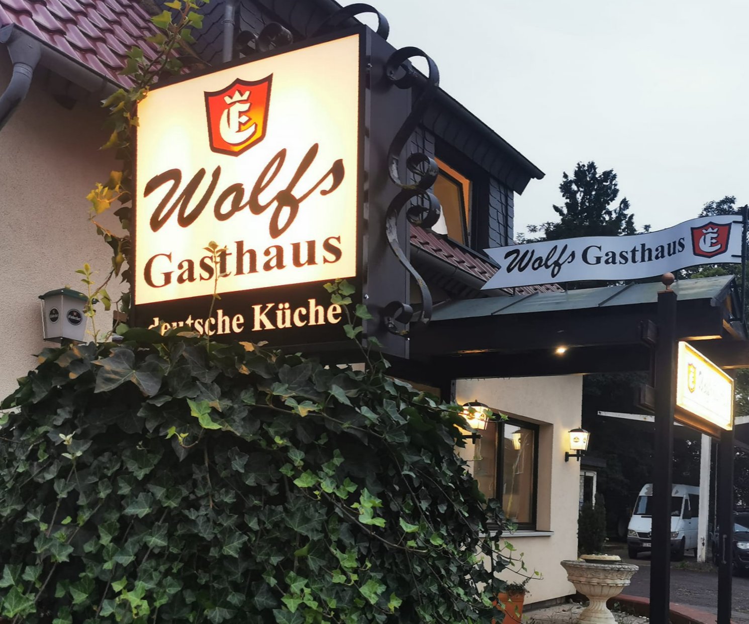 Wolfs Gasthaus Logo