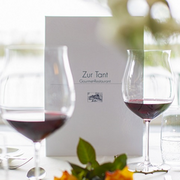 Zur Tant Logo